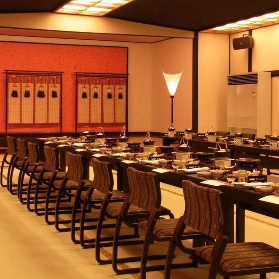 Hotel Kameya Honten Chikuma Bagian luar foto